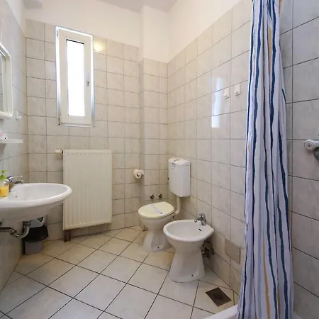 & Petra - One Bedroom With Terrace Zaboric