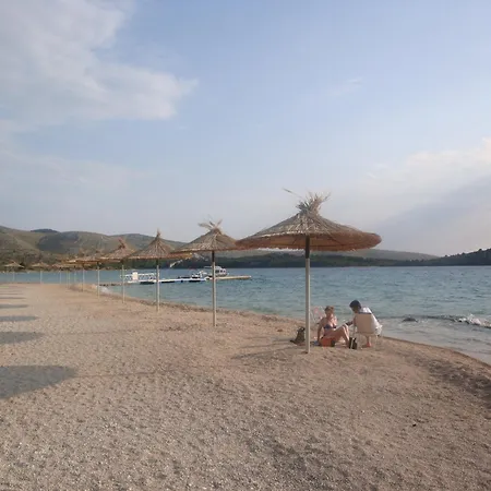 & Petra - One Bedroom With Terrace Zaboric