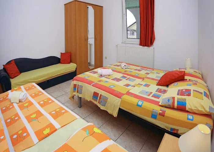 & Petra - One Bedroom With Terrace * Žaborić