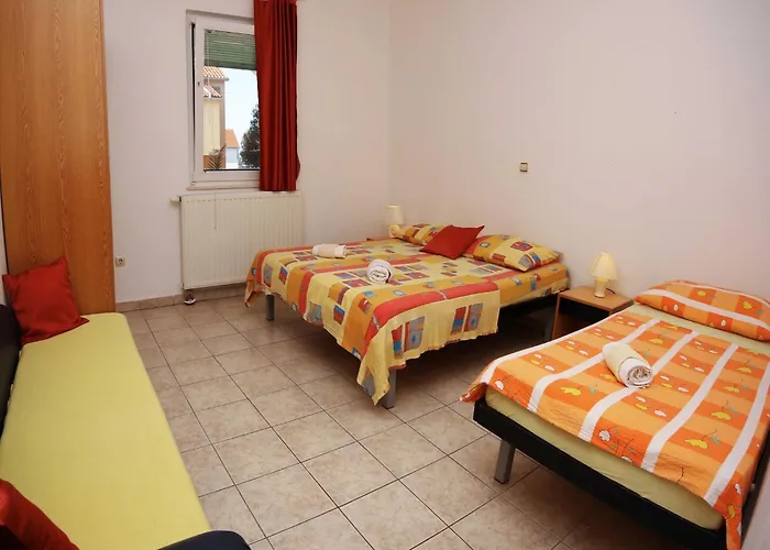& Petra - One Bedroom With Terrace * Žaborić