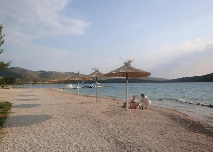 & Petra - One Bedroom With Terrace Žaborić