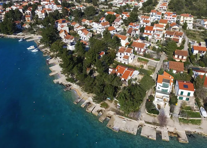 & Petra - One Bedroom With Terrace Lejlighed Žaborić